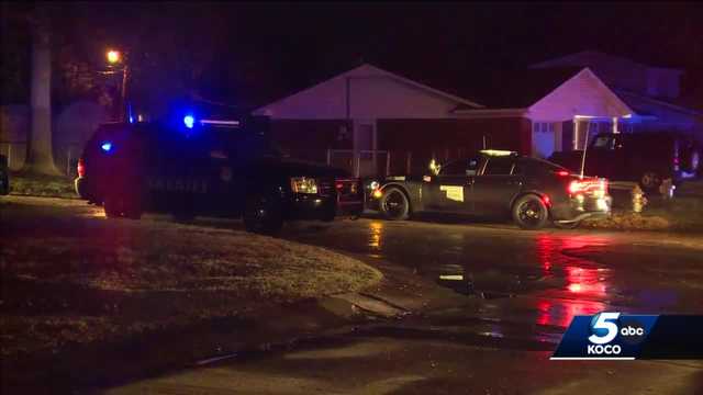 Suspect leads police on manhunt after shooting in Tecumseh - Vimarsana News
