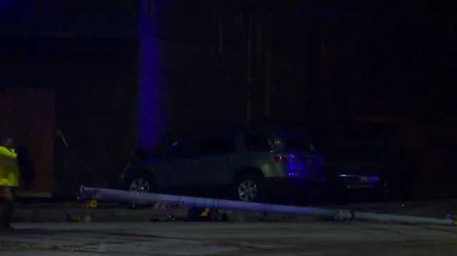 Overnight chase, crash causes gas leak in Des Moines - Vimarsana News