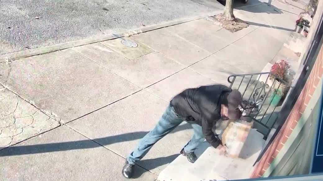 Baltimore sheriff's deputies use decoy packages to track thieves