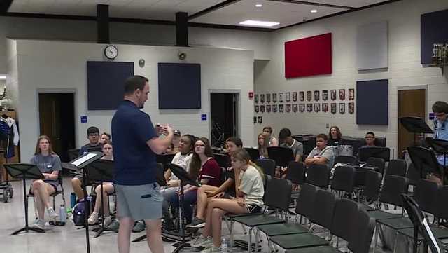 Students beating the heat during band camp in Alabama - Vimarsana News