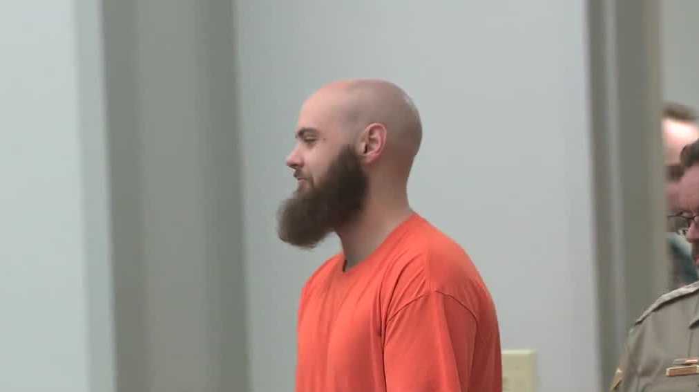 Man pleads guilty in connection with shots fired at sheriff deputy