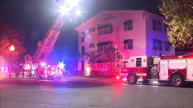 5 people displaced after fire sparks at northwest OKC apartment