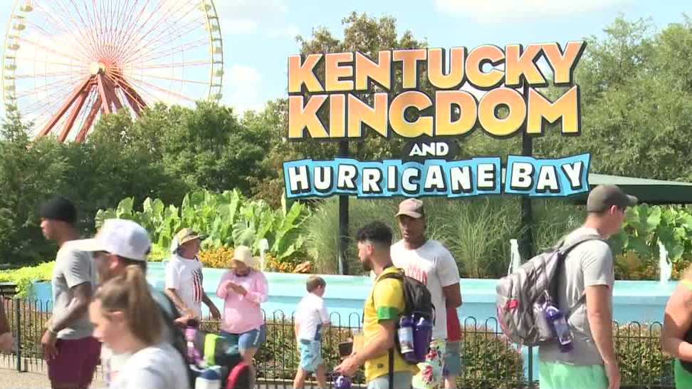 Wednesday's Child hosts a day of fun at Kentucky Kingdom