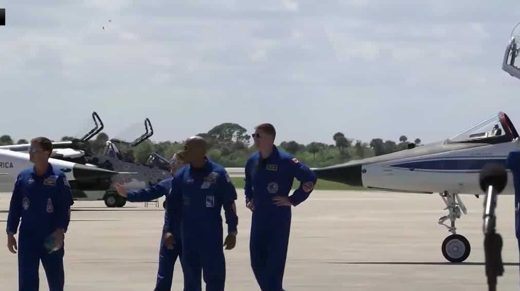 2 astronauts with Maryland ties preparing for Artemis II launch