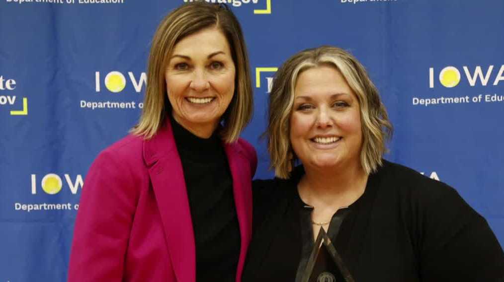 Iowa leaders honor teachers making a difference