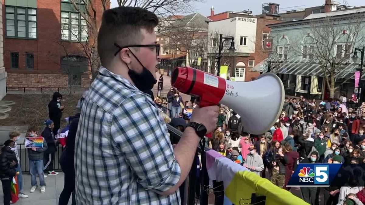 Burlington students participate in nationwide walkout