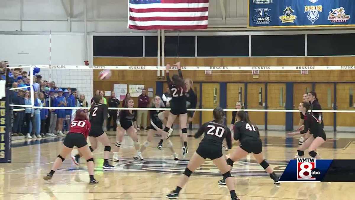 Gorham and Yarmouth win volleyball state titles