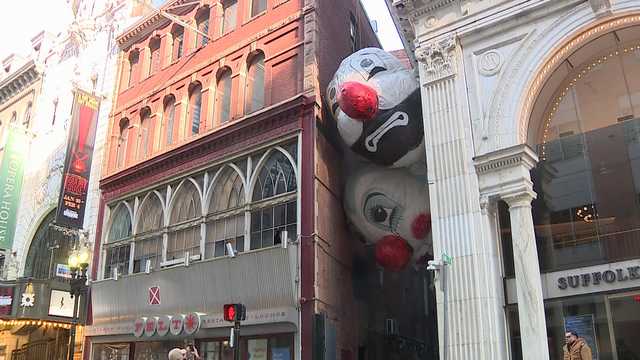 What's the story behind these clowns in a Boston alley? - Vimarsana News