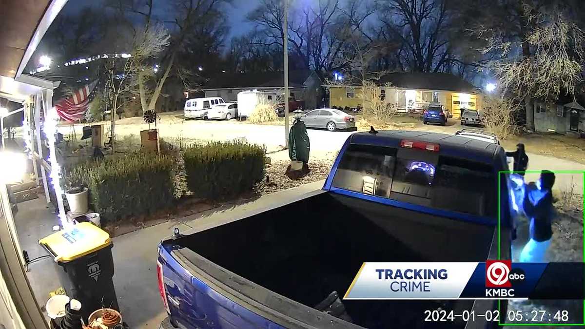 South Kansas City neighborhood sees multiple car break-ins