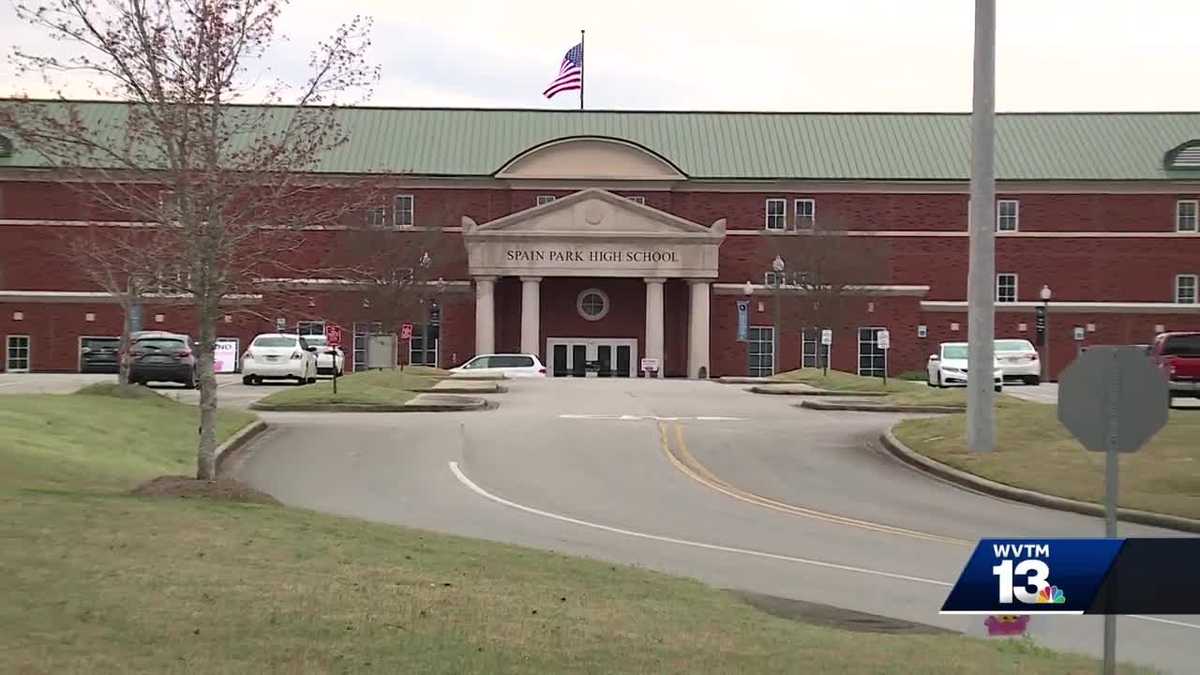Spain Park High School holds student assemblies to discuss racist
