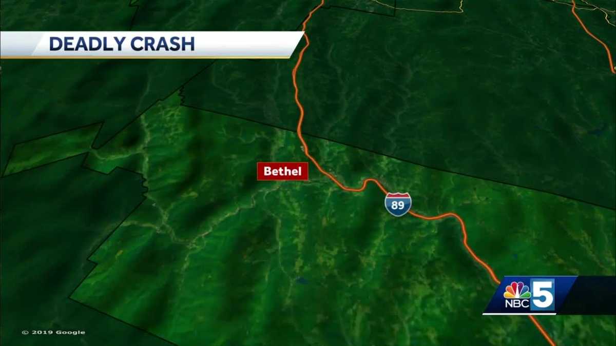 Woman dies in car crash at Bethel construction site