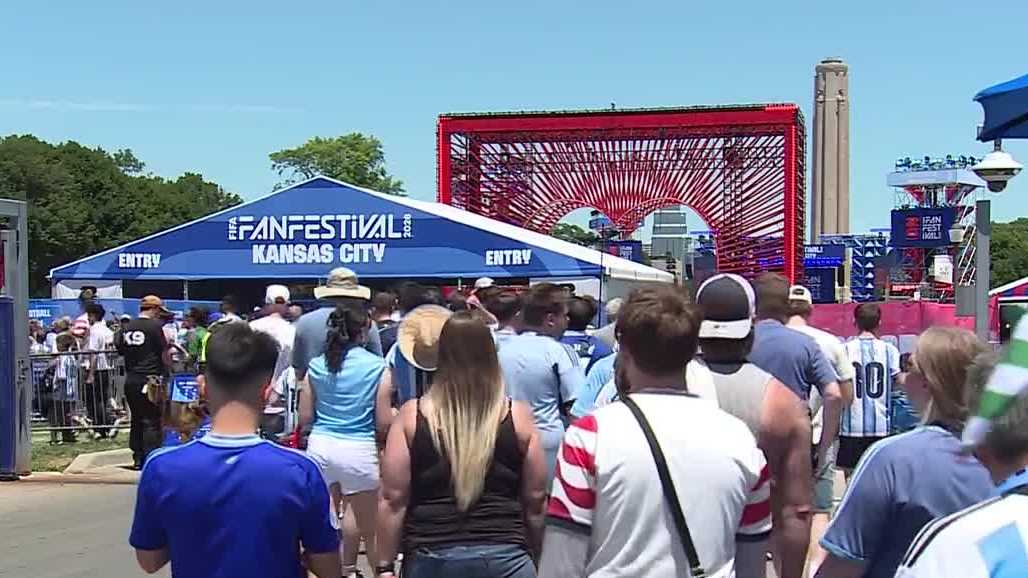 Thousands pack FIFA Fan Fest as Argentina and Algeria prepare for Kansas City's first World Cup match
