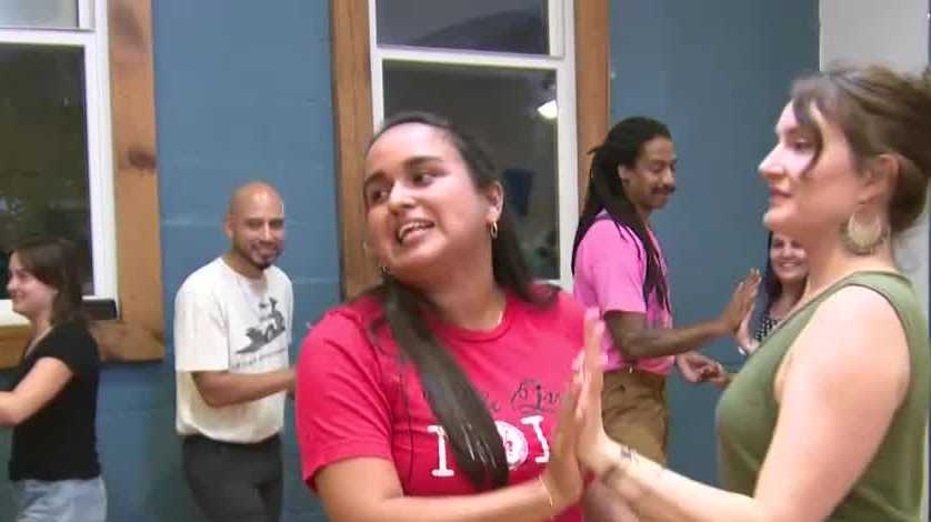 Dile Que NOLA keeps Hispanic culture alive through dancing