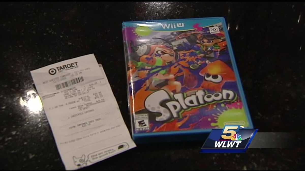 Poran 150 - 7-year-old girl finds porn DVD in place of video game on Christmas