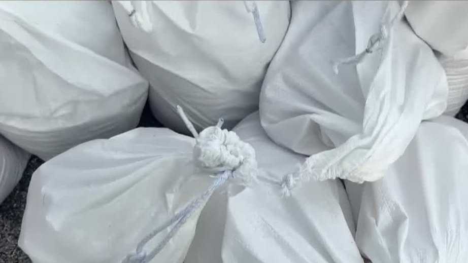 Boynton Beach provides sandbags as king tides flooding threatens homes ...