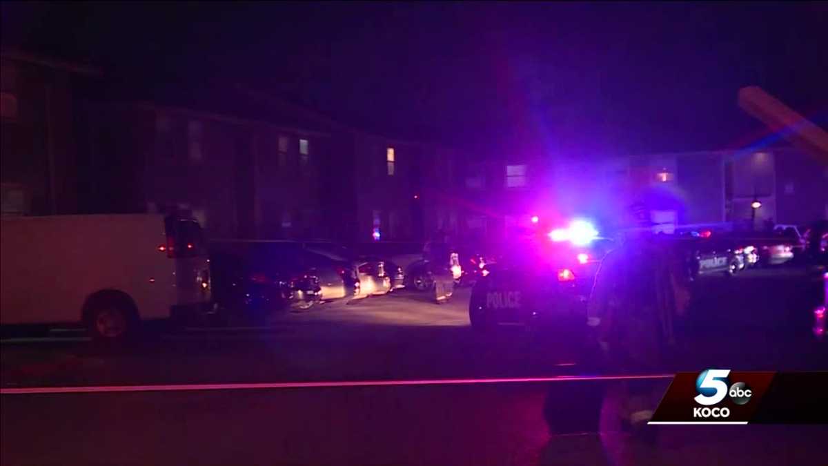 Driver crashes SUV into apartment building after being shot in the head ...