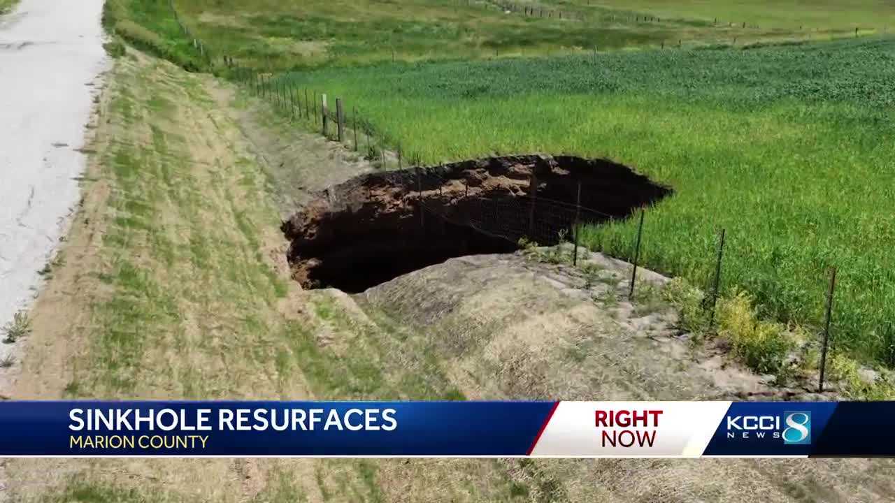 40-foot sinkhole reopens in central Iowa
