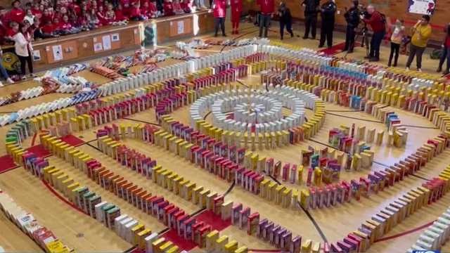 Wisconsin school attempts cereal box dominoes Guinness World Record - Vimarsana News