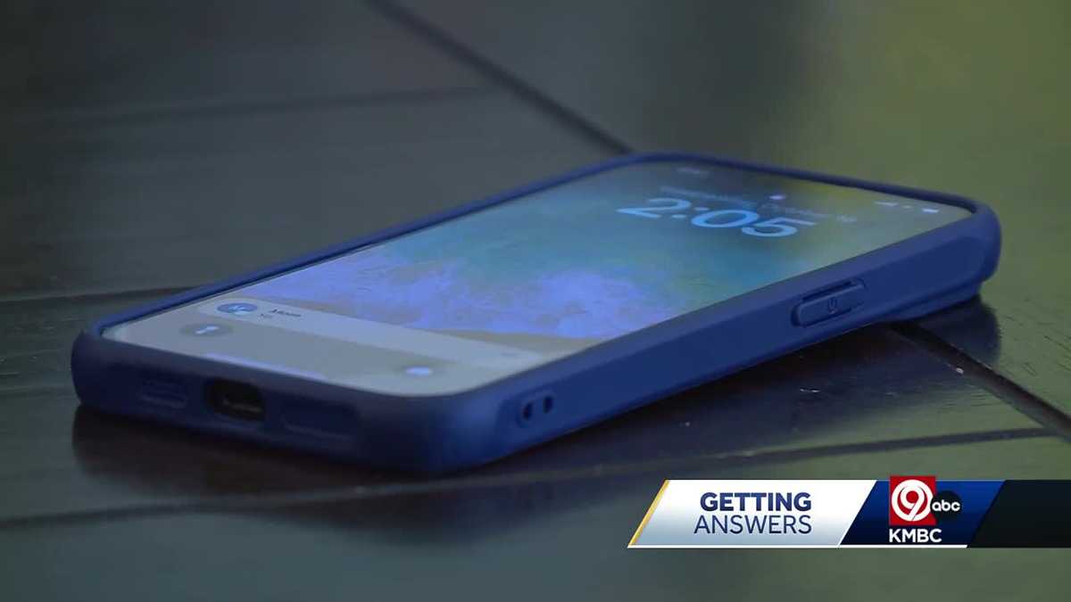 Kansas Senate introduces bipartisan bill to ban cell phones in K-12 schools