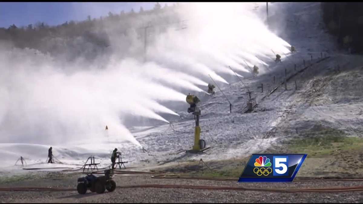 At start of ski season, Killington cranks snow guns for World Cup