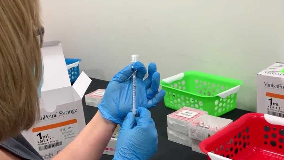 HyVee partners with 211 to host largest COVID19 vaccine clinic in Iowa