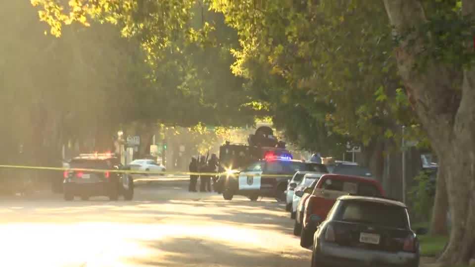 Search for shooting suspect in Sacramento