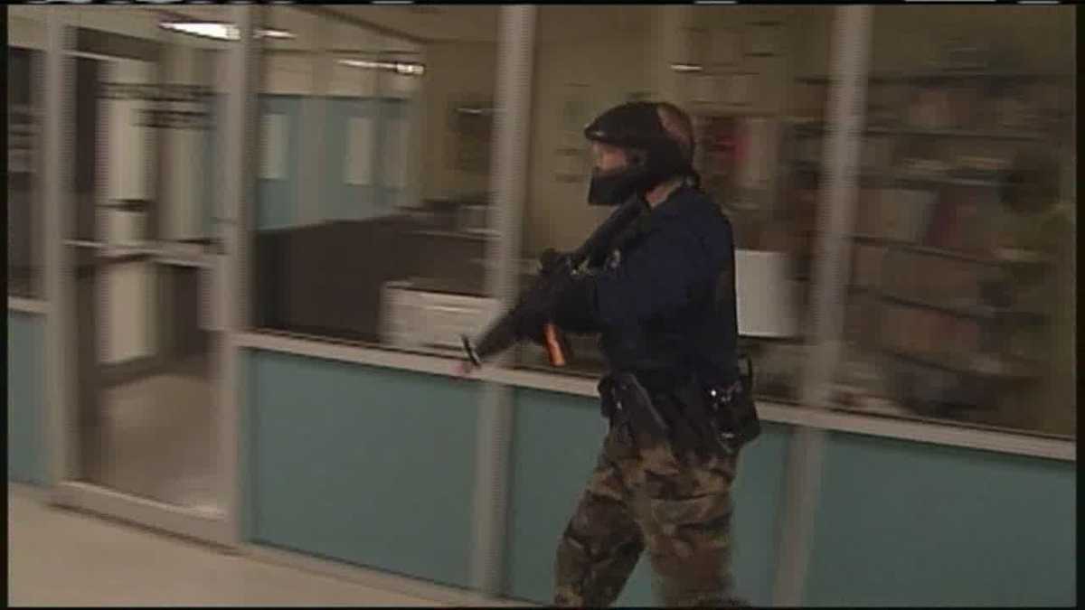 Law enforcement agencies undergo active shooter training