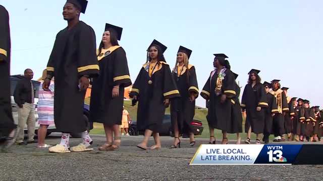 Dadeville seniors graduate one month after deadly party shooting - Vimarsana News