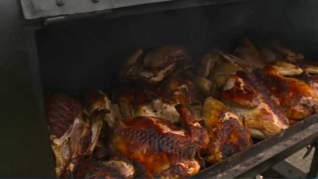 Free Thanksgiving meals make it a special holiday - Vimarsana News