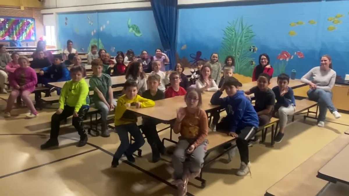 WMUR's Kevin Skarupa visits Reeds Ferry School in Merrimack