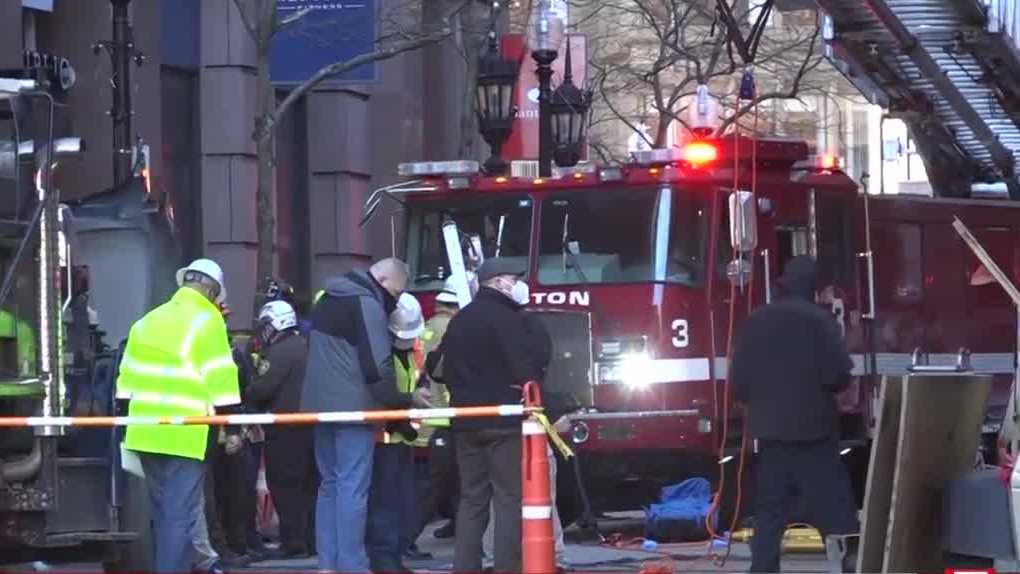 2 workers die in construction site incident in Boston