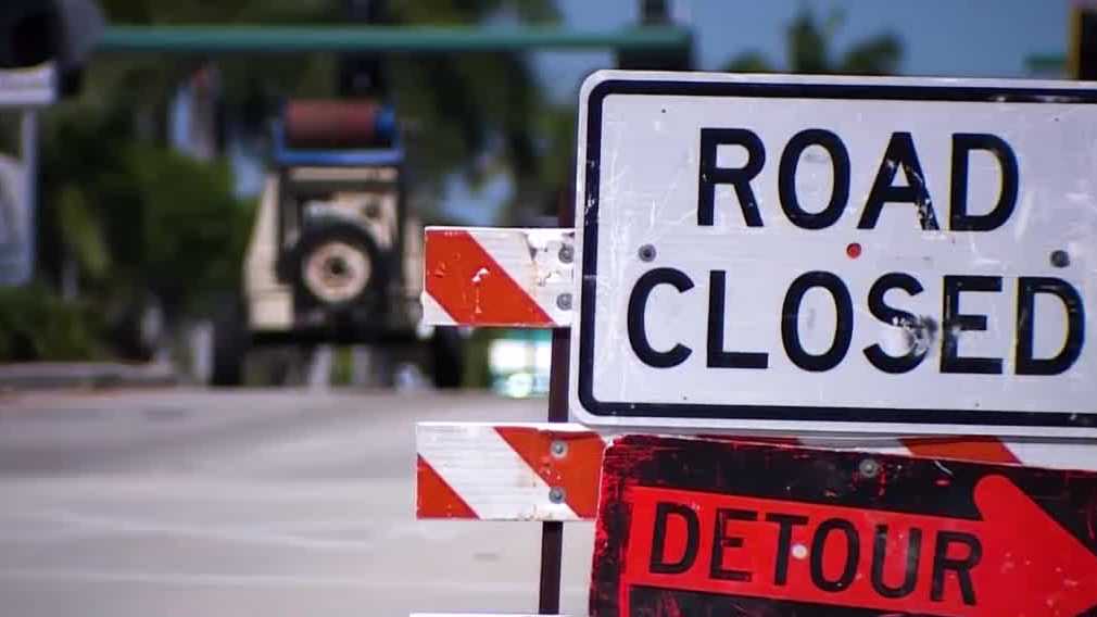Railroad crossing closure disrupts commute in northern Palm Beach County