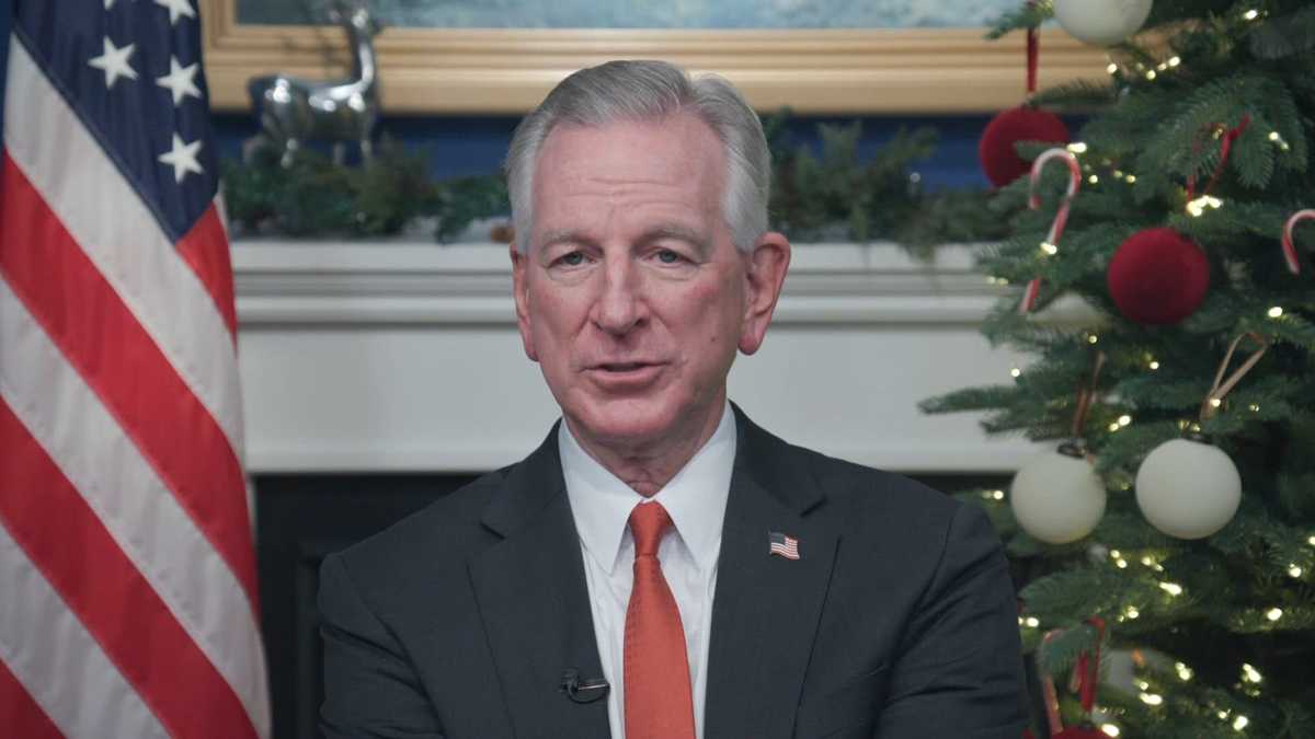 'Badge of honor': Sen. Tuberville named first U.S. senator on CAIR's anti-Muslim extremist list