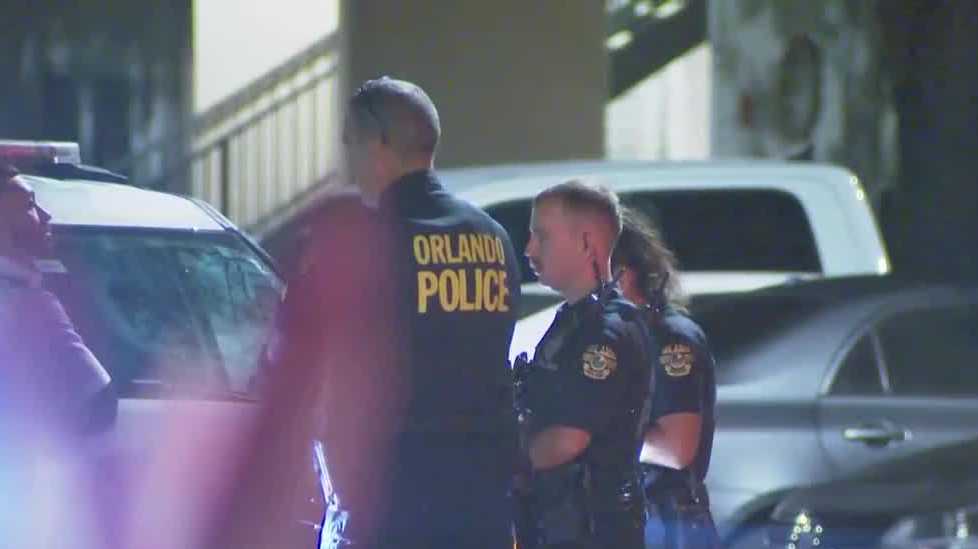 Man taken to hospital following armed robbery in Orlando, police say