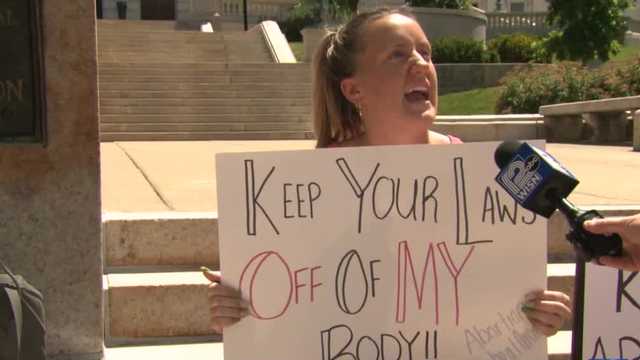 Protesters gather at state Capitol after U.S. Supreme Court ruling on Roe v. Wade - Vimarsana News