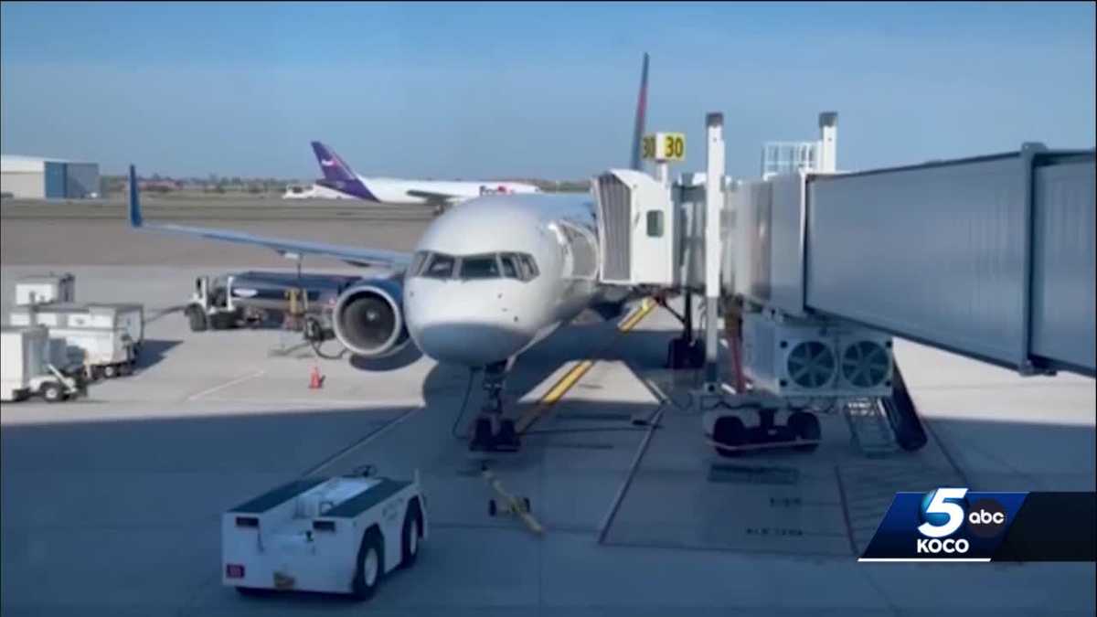 Delta flight deplaned in OKC after multiple people get sick