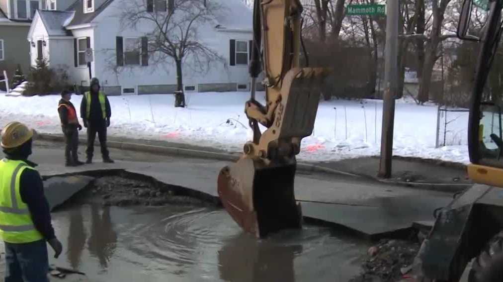 Water service cut to Manchester homes after main break