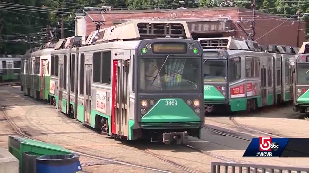 10K more Boston students to get free MBTA passes