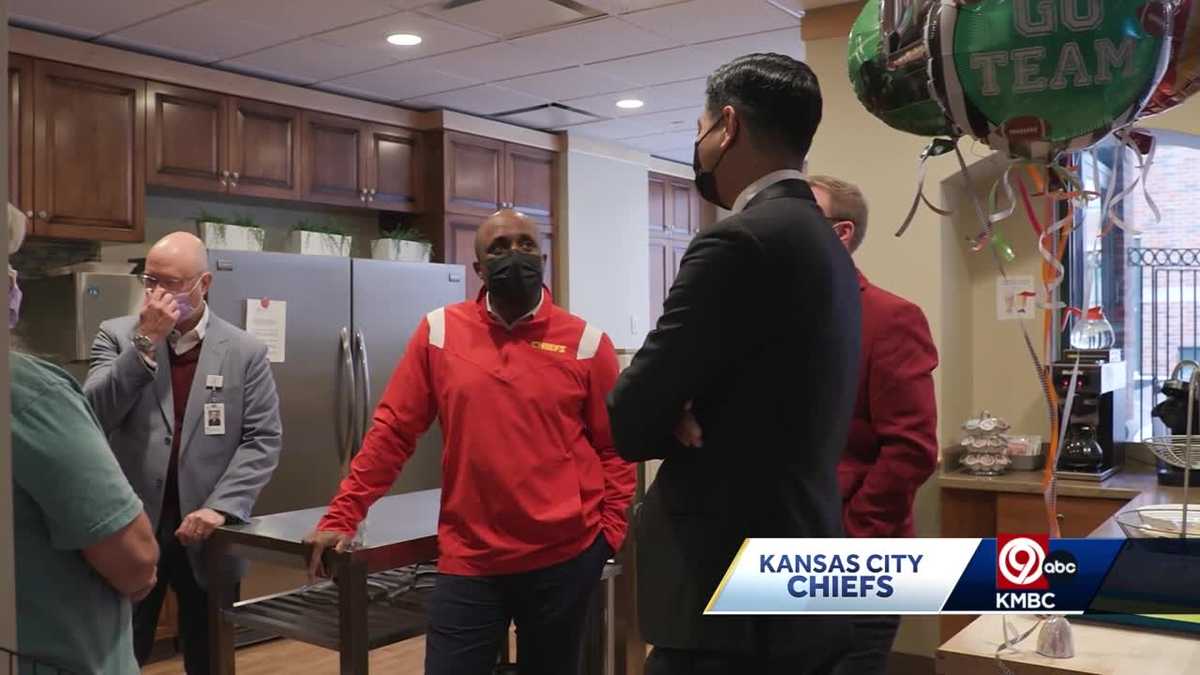 Cincinnati mayor humbled by Travis Kelce after taking shots at Chiefs