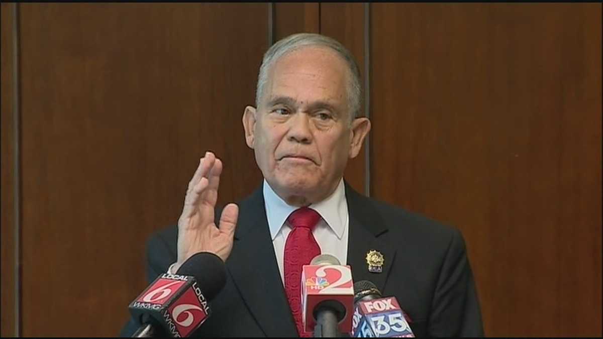 Osceola clerk of courts: My employees love me Osceola clerk of courts: My employees love me