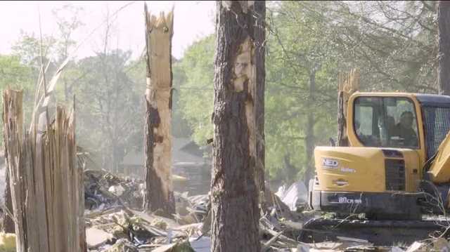 Bryan county continues clean up one week after deadly tornado - Vimarsana News