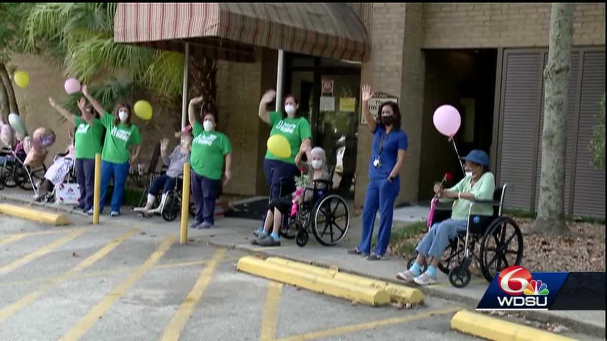 Mother's Day parade held for Harahan senior citizens