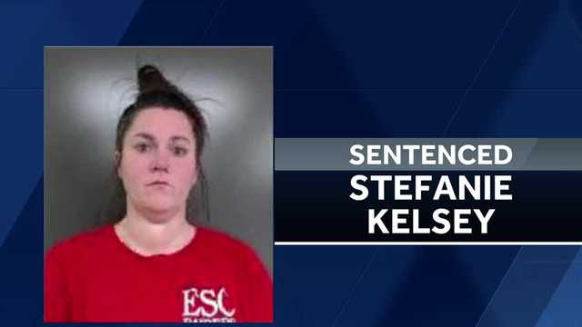 Iowa crime: Parent sues school district, administrators over teacher's sexual abuse of son - Vimarsana News