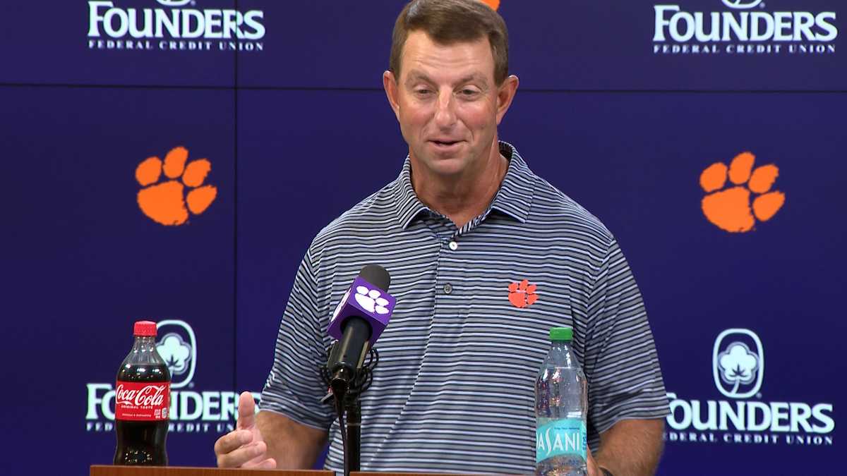 Dabo Swinney previews season-opener at LSU