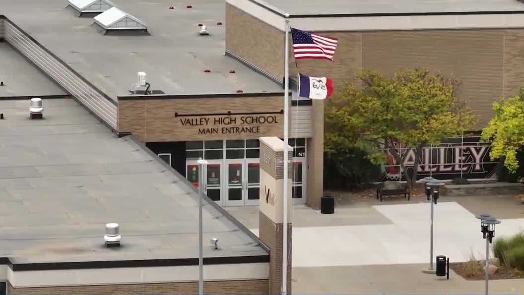West Des Moines schools plan budget cuts amid financial challenges