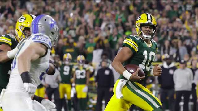 David Montgomery runs wild as Lions beat Packers 34-20 to take early  command of NFC North