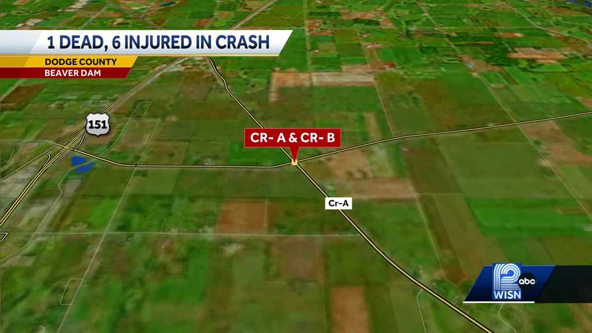 1 dead, 6 injured in Dodge County crash after car runs stop sign
