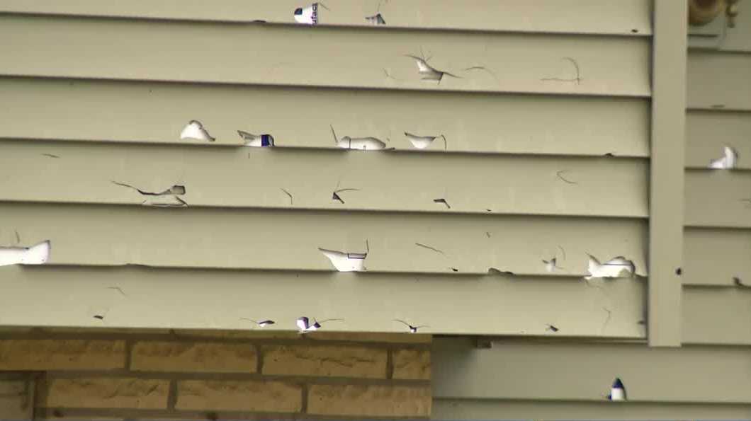 Iowa weather: Ottumwa cleans up after storm damage