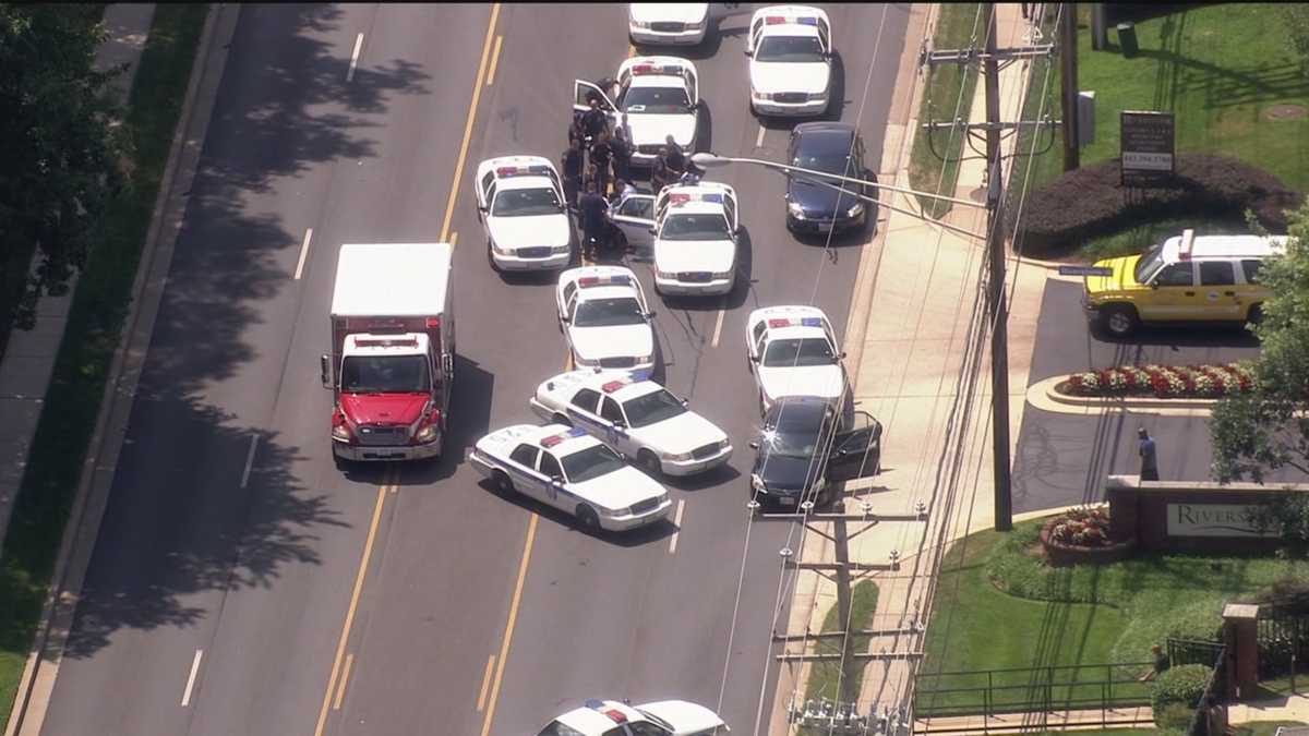 Baltimore County police pursuit ends in Randallstown