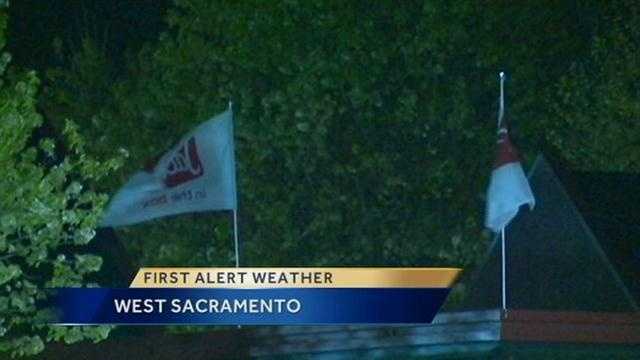 Hold on to your hat! Wind advisory in effect